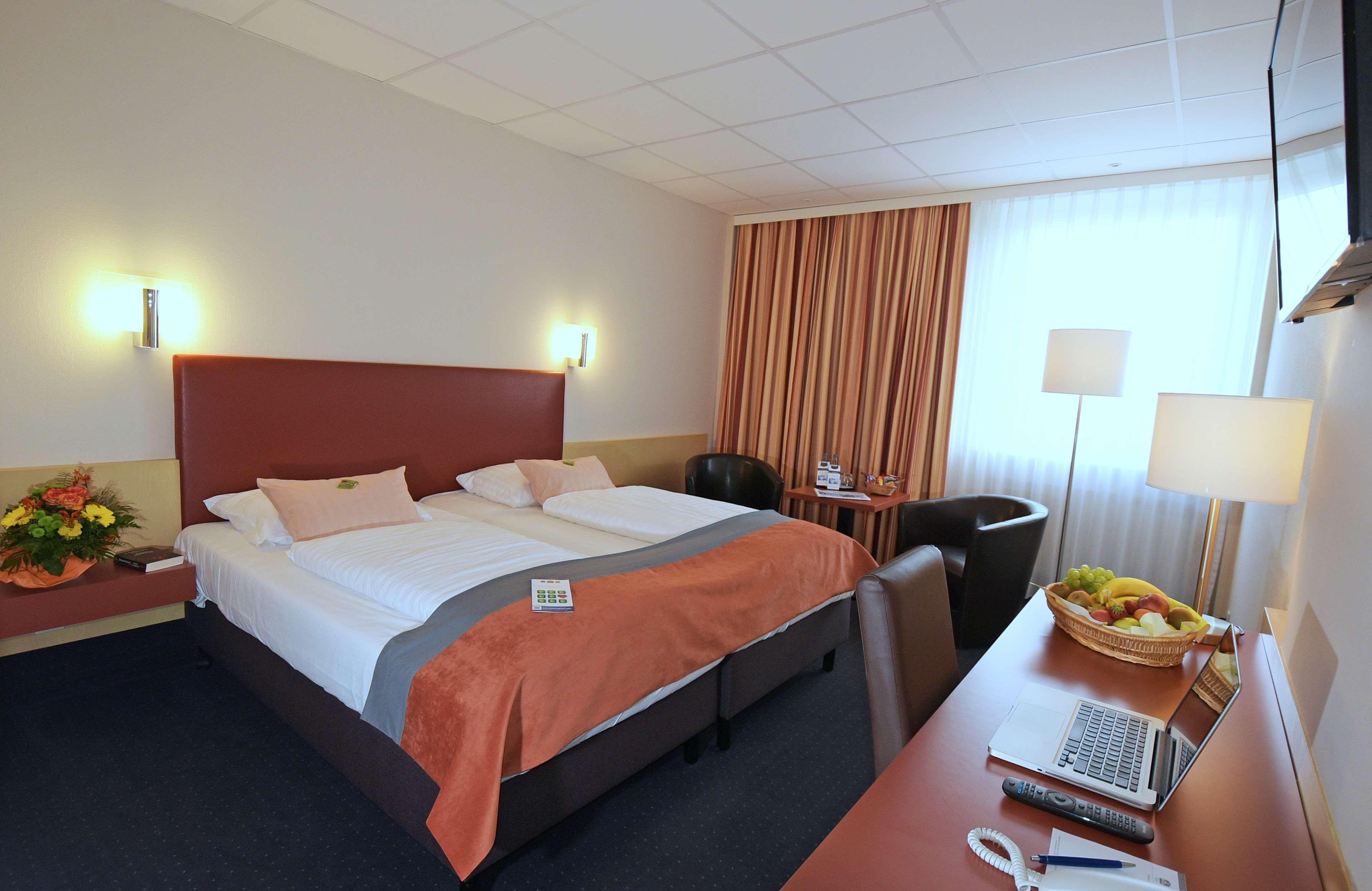 Best Western Hotel Prisma Neumünster Exterior foto